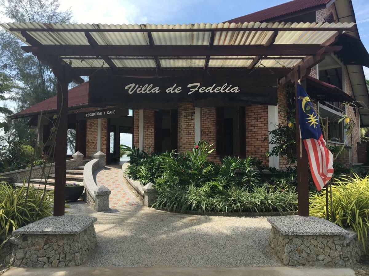 Villa De Fedelia Kuantan Exterior photo